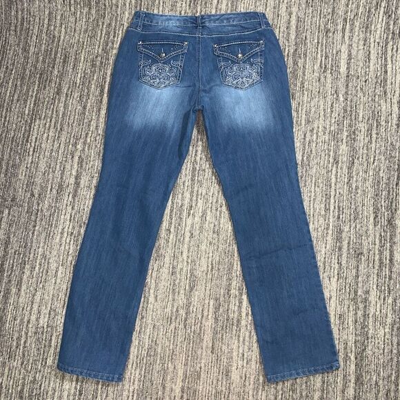 Nine West Missy‎ Size 10/30 Straight Leg Denim Jeans Blue Embroidered Distressed - Picture 1 of 9